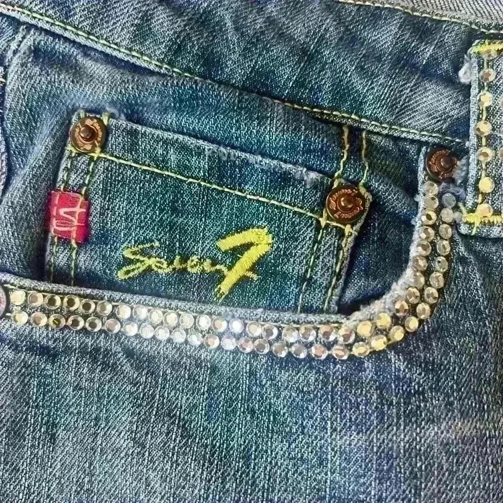 Seven jeans 32. Pre owned good condition. High rise boot cut - Picture 13 of 14